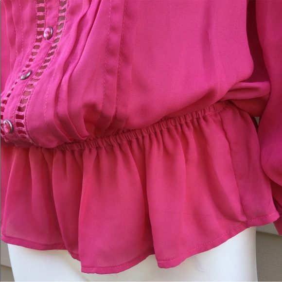 3/$15 Charming Charley Pink Peasant Blouse - Picture 3 of 5